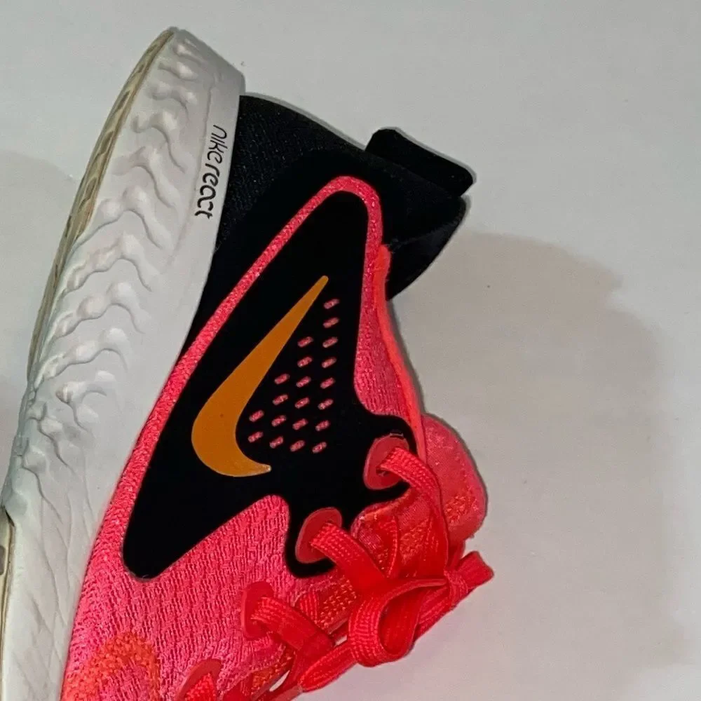Nike Legend React Women Running Gym Shoes Lava Red AA1626-603 Size 8.5 U S